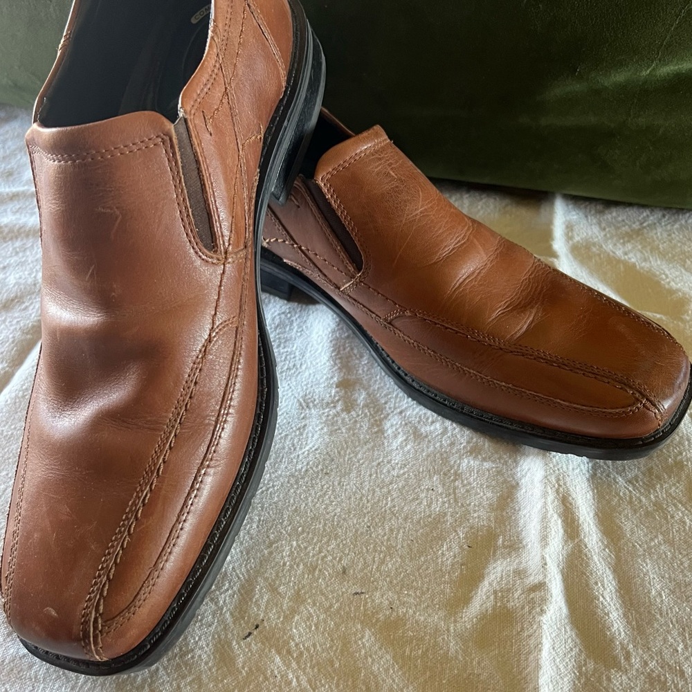 Nunn Bush Brown Dress Shoes